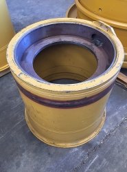 LLANTA CARGADOR KOMATSU WA600-3